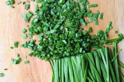 chopped-chives.jpg