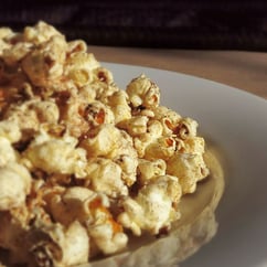 spiced-holiday-popcorn-square