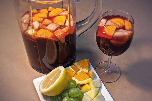 Elsie’s Holiday Sangria